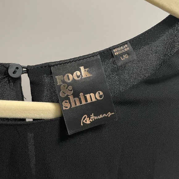 Black blouse w. Sheer long wide arms (size large) - Picture 5 of 7